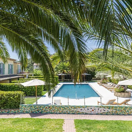 Apartmán Splendid Flat Centre With Parking And Swimming Pool - 2br6p